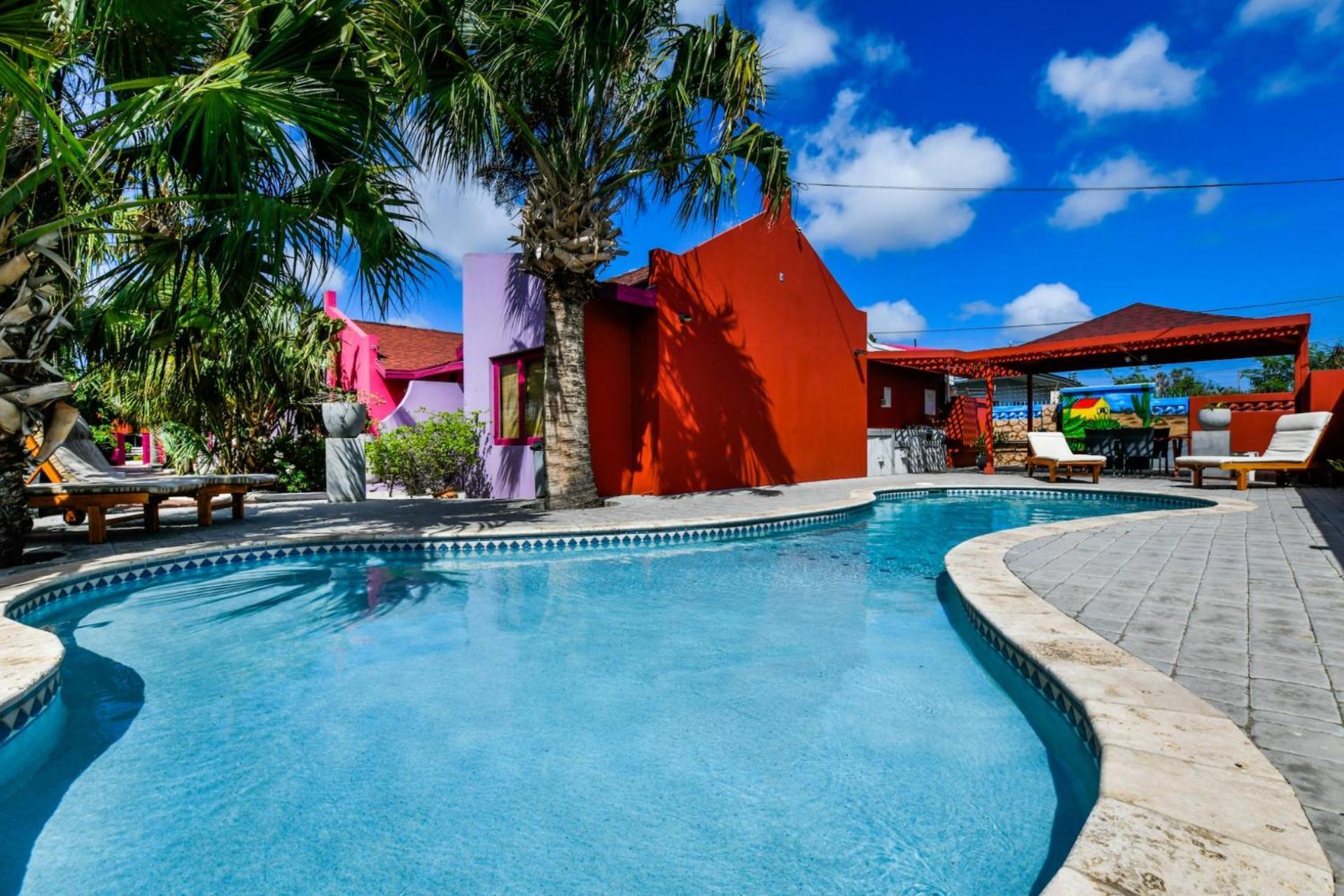 Cadushi Apartments Oranjestad Luaran gambar