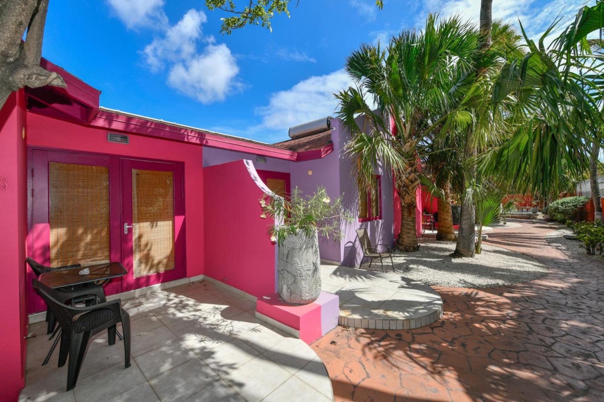 Cadushi Apartments Oranjestad Luaran gambar